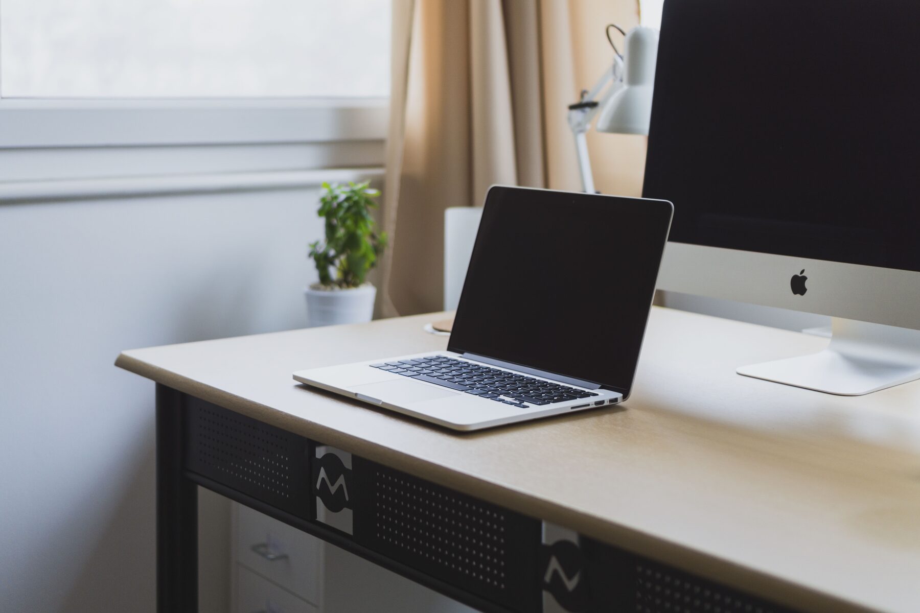 MacBook repair service in Alexandria, MN